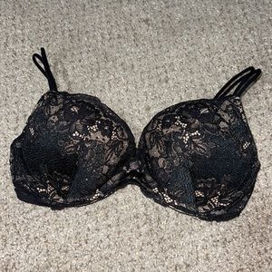 Victoria’s Secret lace push-up bra